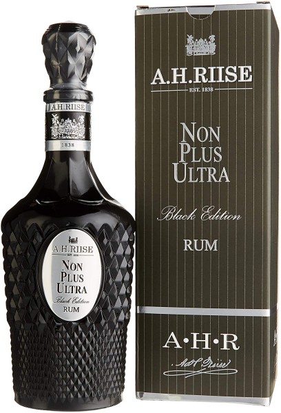 A.H. Riise Non Plus Ultra Black Edition 0,70l 42% Vol.